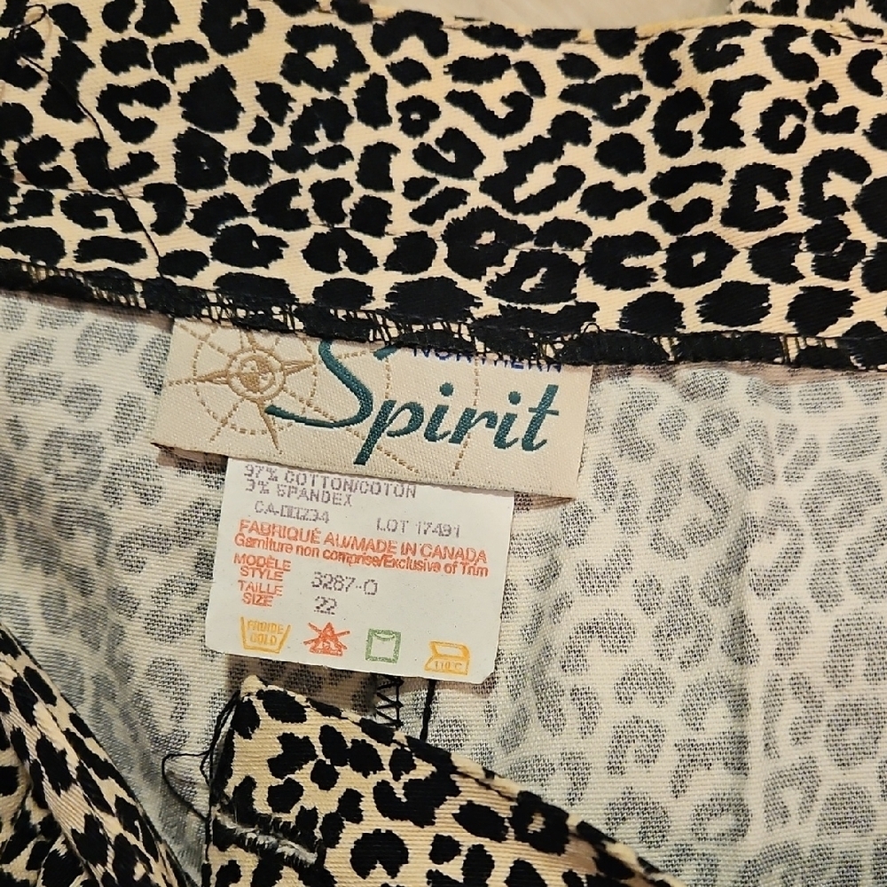 Spirit Women's Animal Print Cheetah Brown Black Capri Pants Size 22 plus size - Picture 4 of 7
